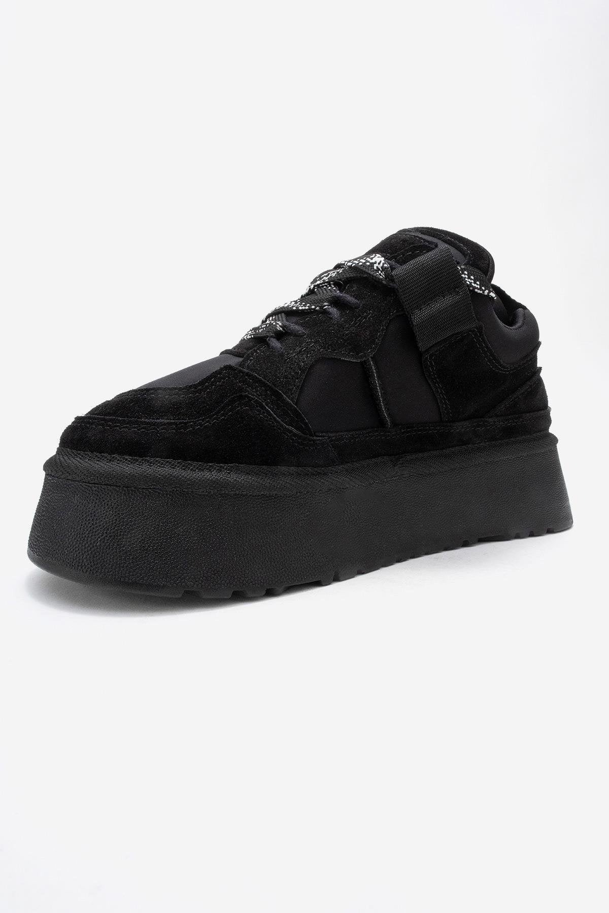 Riven - Black Genuine Leather Platform Sneaker (Women)