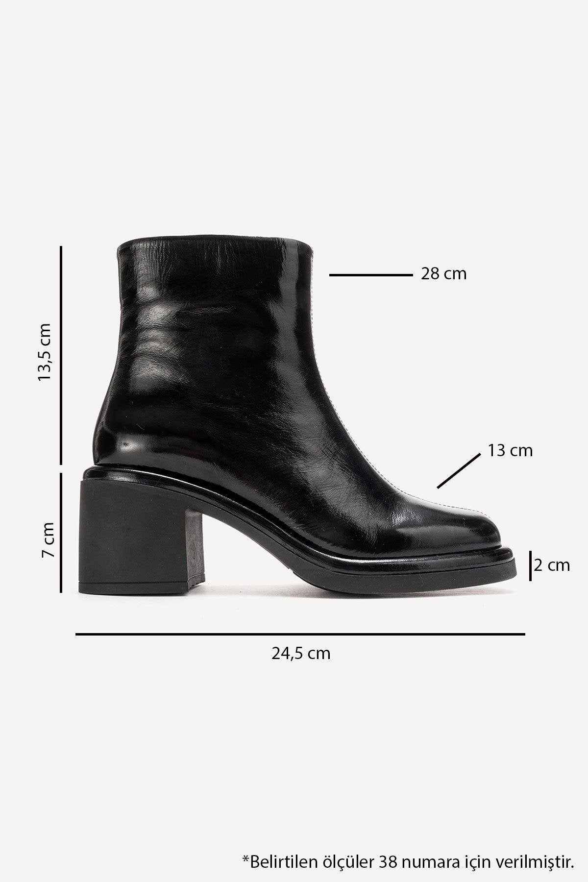 JUNAE - Black Genuine Leather Block Heel Boot (Women)