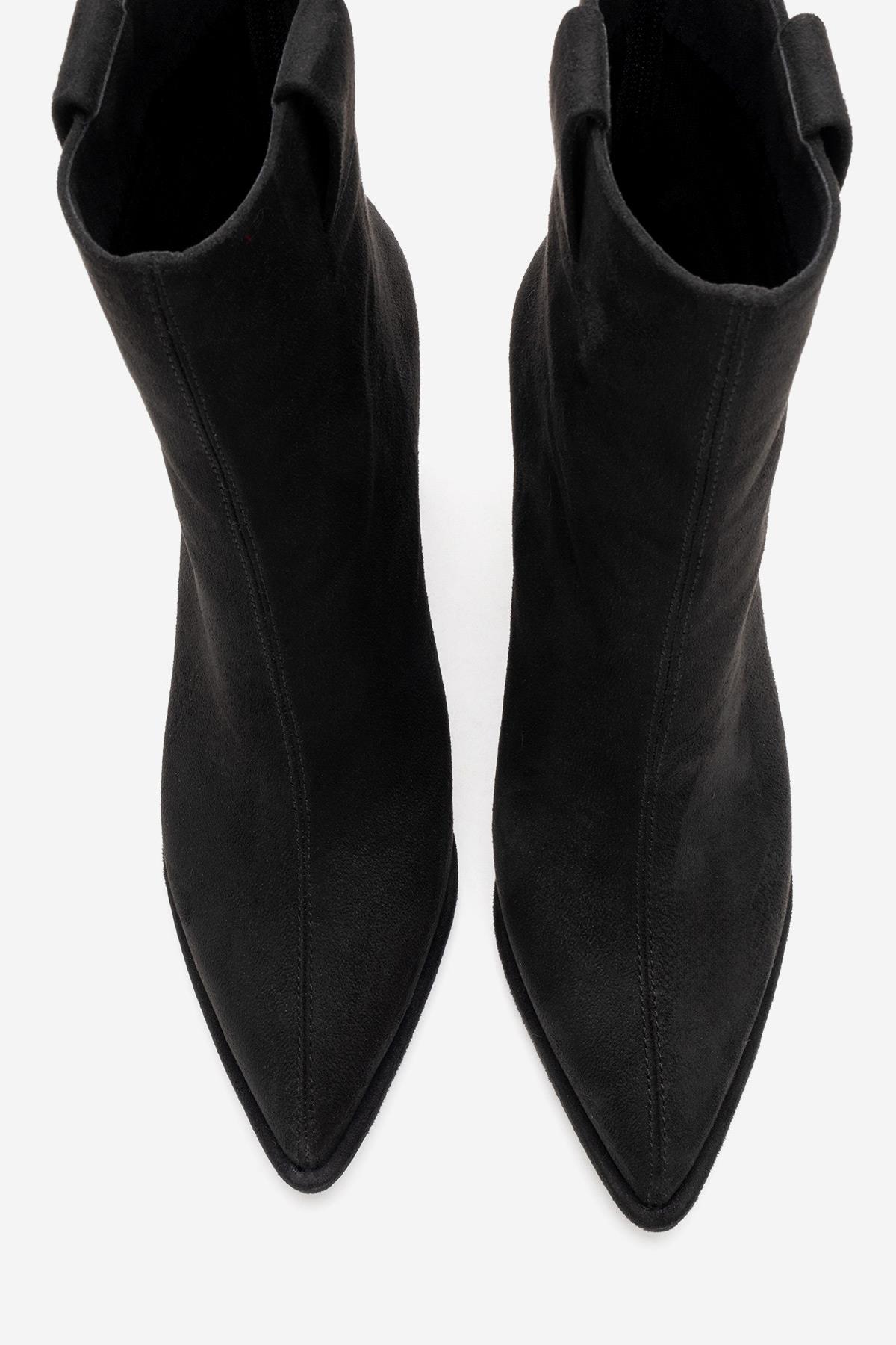 AJA - Black Block Heel Boot (Women)