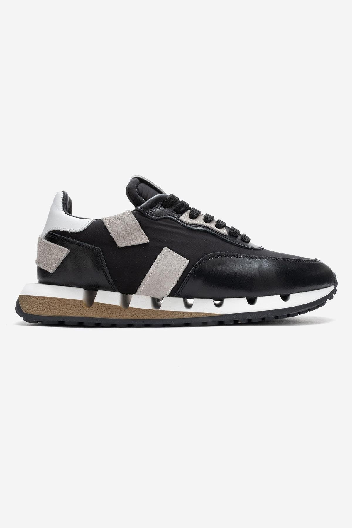 VIAN - Black Genuine Leather Sneaker (Women)