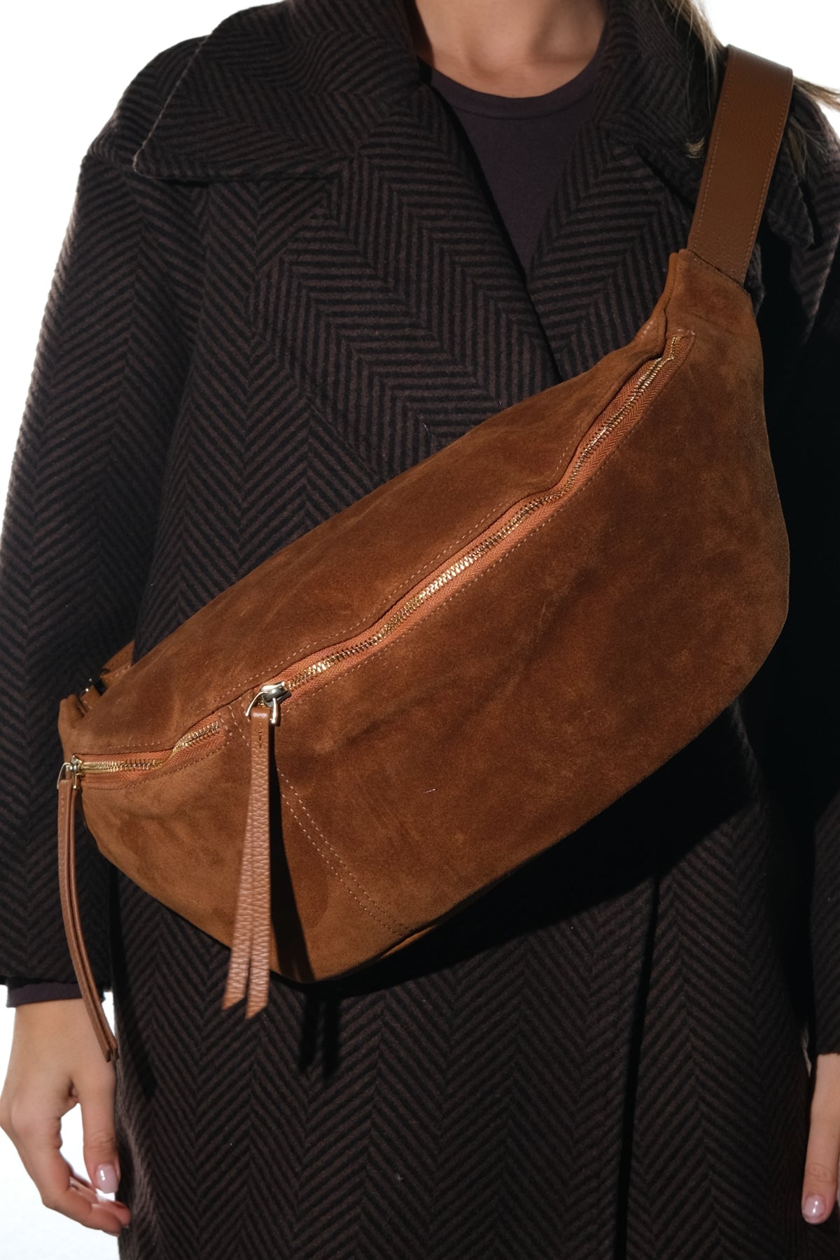 SOLA - Cognac Genuine Leather Body Bag (Women)