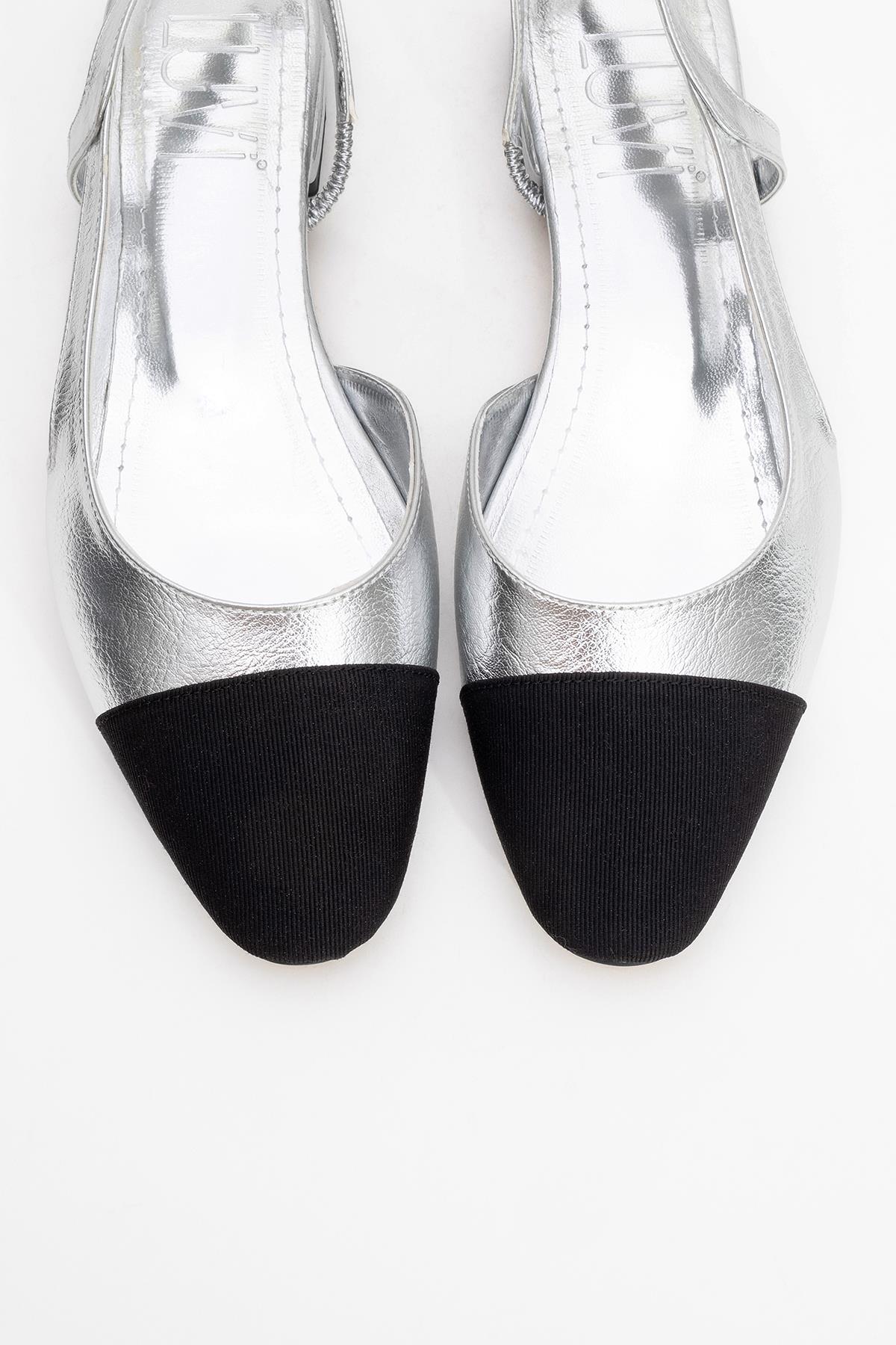 Lujo - Silver Backless Ballet Flat (Women)