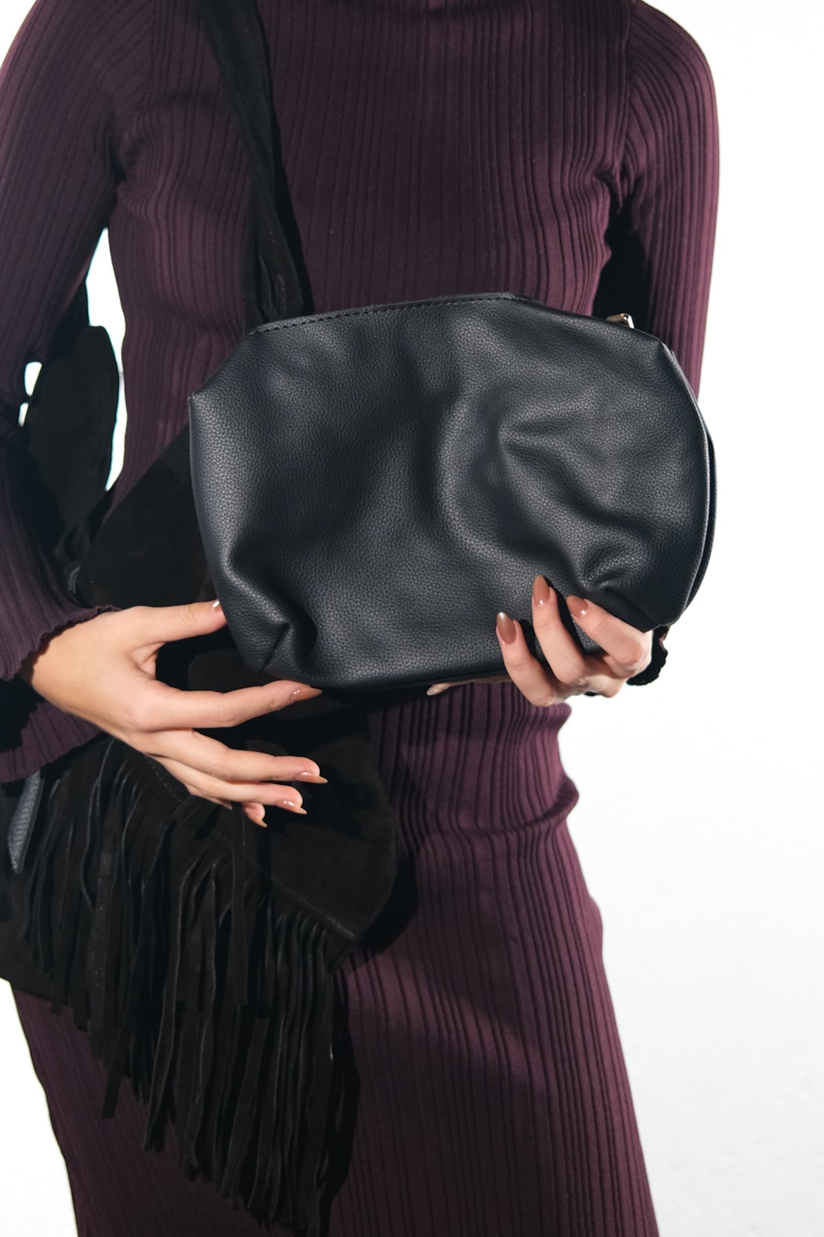 NOCHE - Black Genuine Suede Leather Tassel Shoulder Bag (Women)