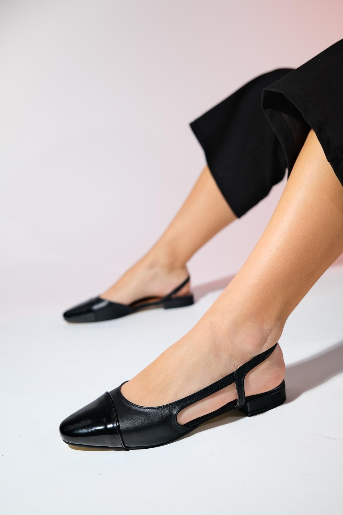 Lujo - Black Backless Ballet Flat (Women)