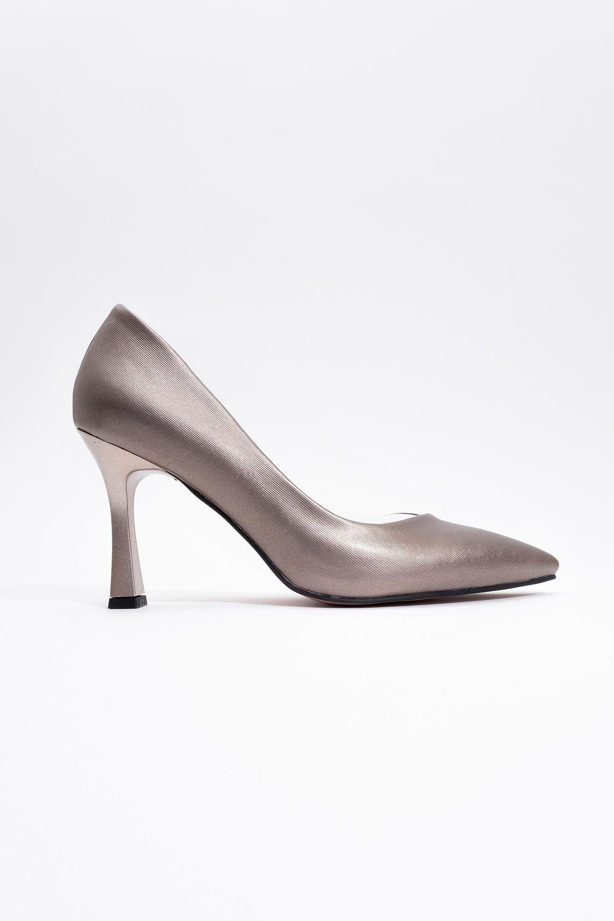 Ursula - Copper Heeled Shoe (Women)