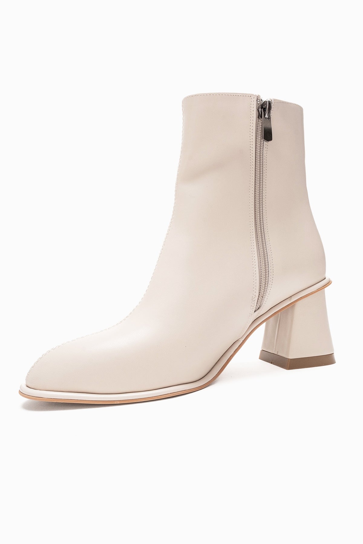 Alba - Off-White Genuine Leather Block Heel Boot (Women)