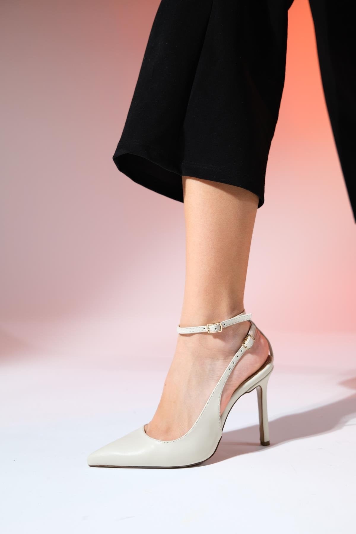 Ubuntu - Ecru Pointed Toe High Heel Pump (Women)