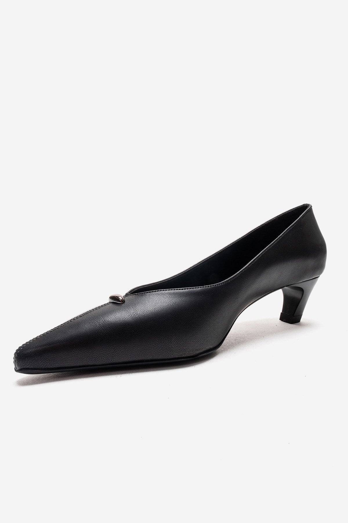 VERSAY - Black Pointed Toe Kitten Heel Pump (Women)