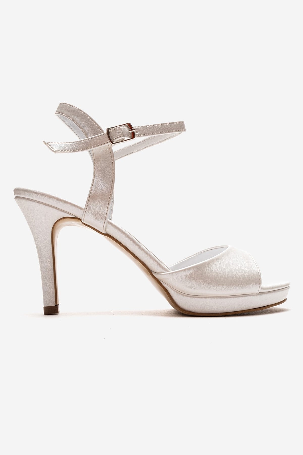 POISE - Off-White Stiletto Pump (Women)