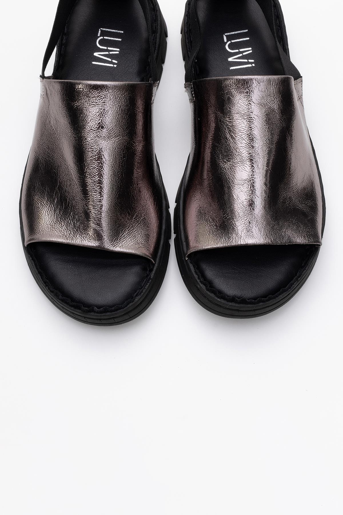 Londoi - Crystal Elastic Strap Leather Sandal (Women)