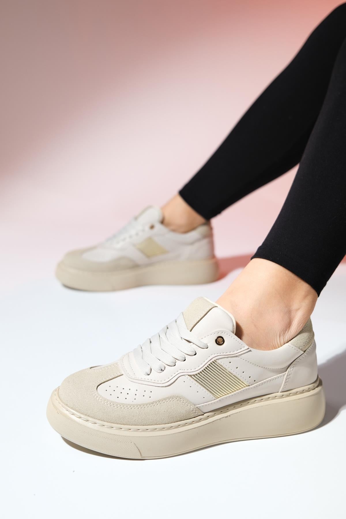 Venetia - Beige Sneaker (Women)