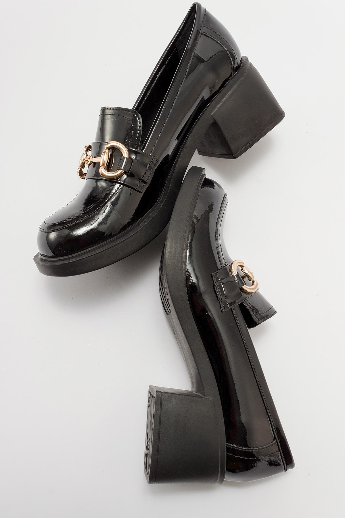 Sono - Black Patent Heeled Shoe (Women)