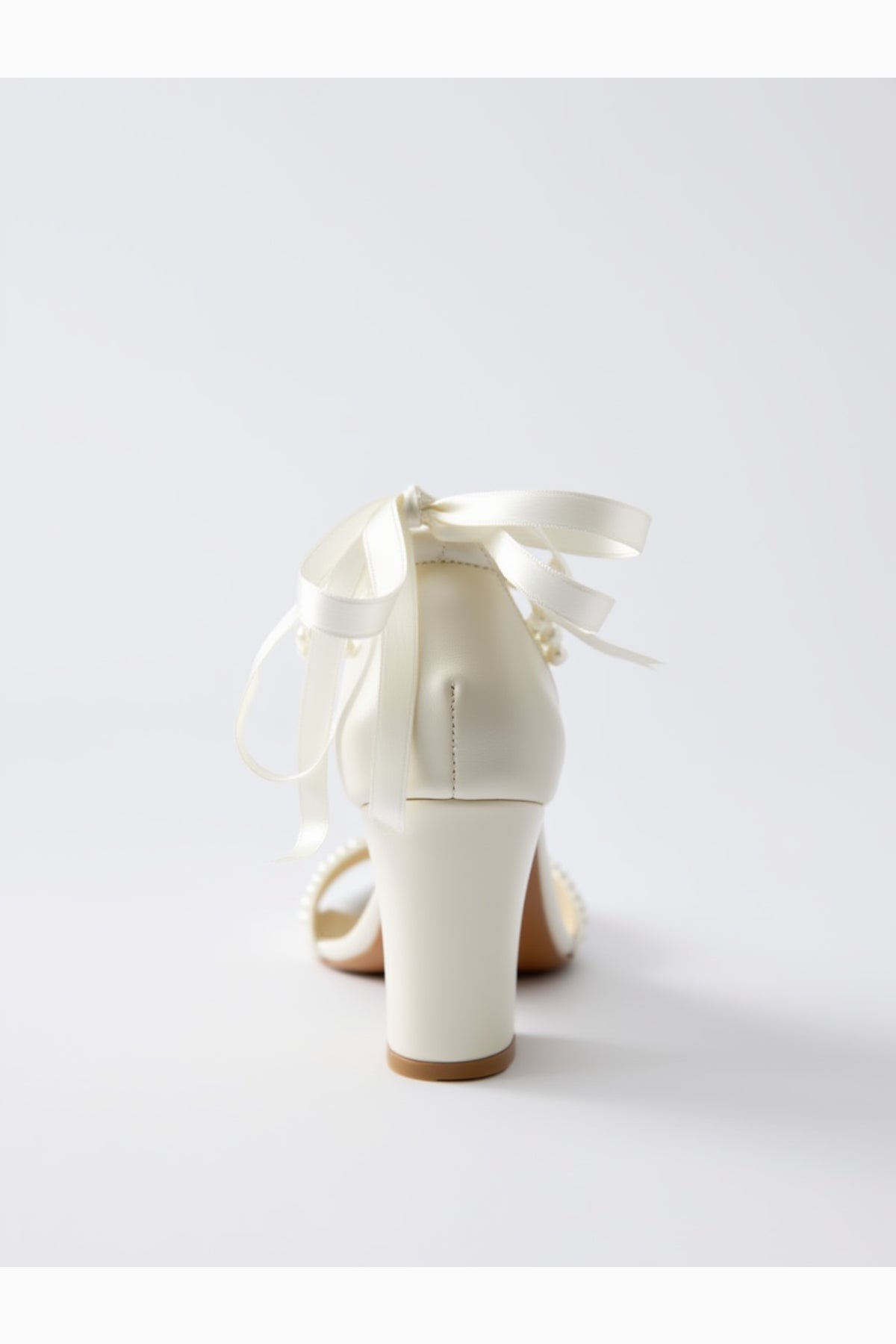 Elysia Pearl And Lace Wedding Heels