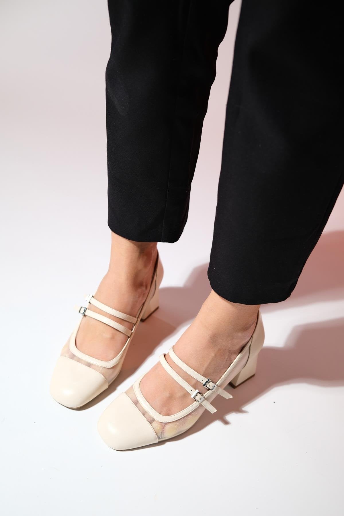 Scots - Cream Block Heel Pump (Women)