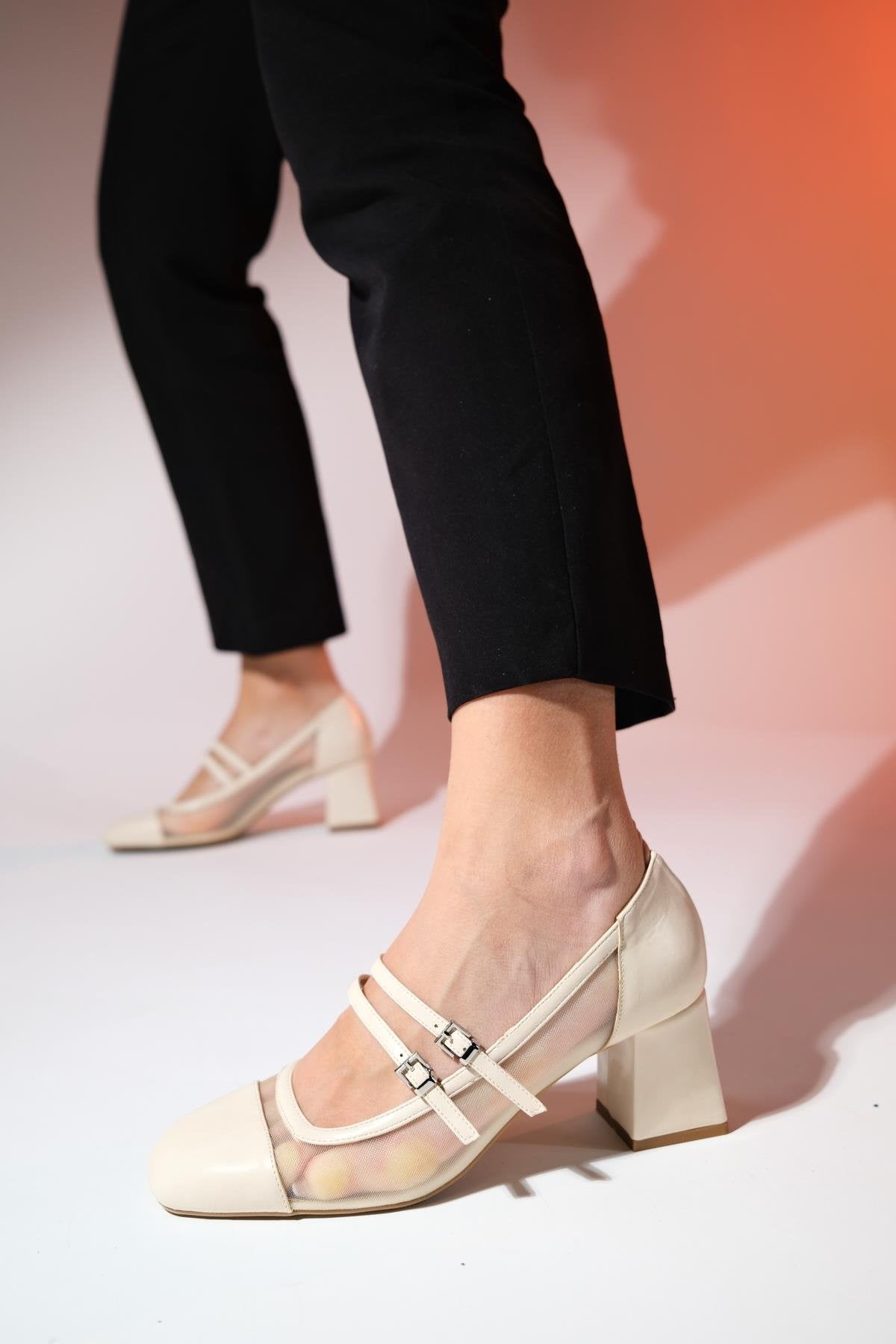 Scots - Cream Block Heel Pump (Women)
