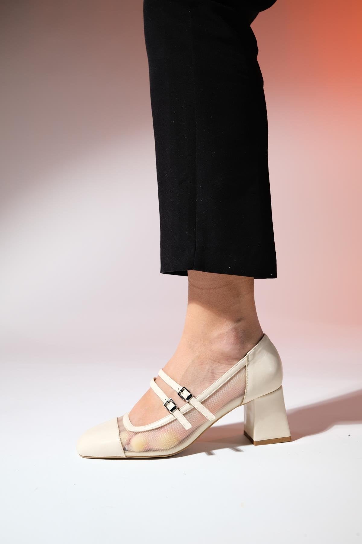 Scots - Cream Block Heel Pump (Women)