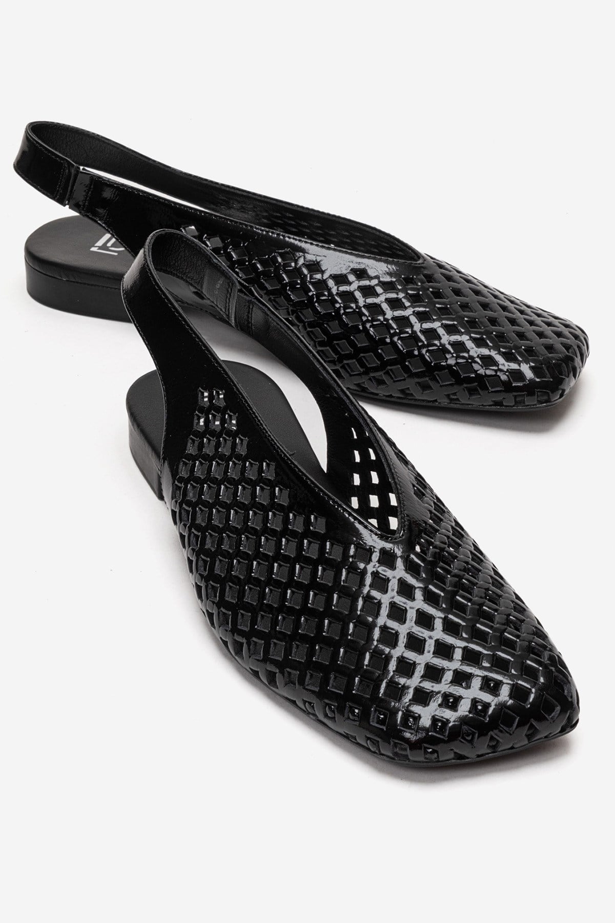 DELIZIA - Black Genuine Leather Closed Front Laser-Cut Sandal (Women)