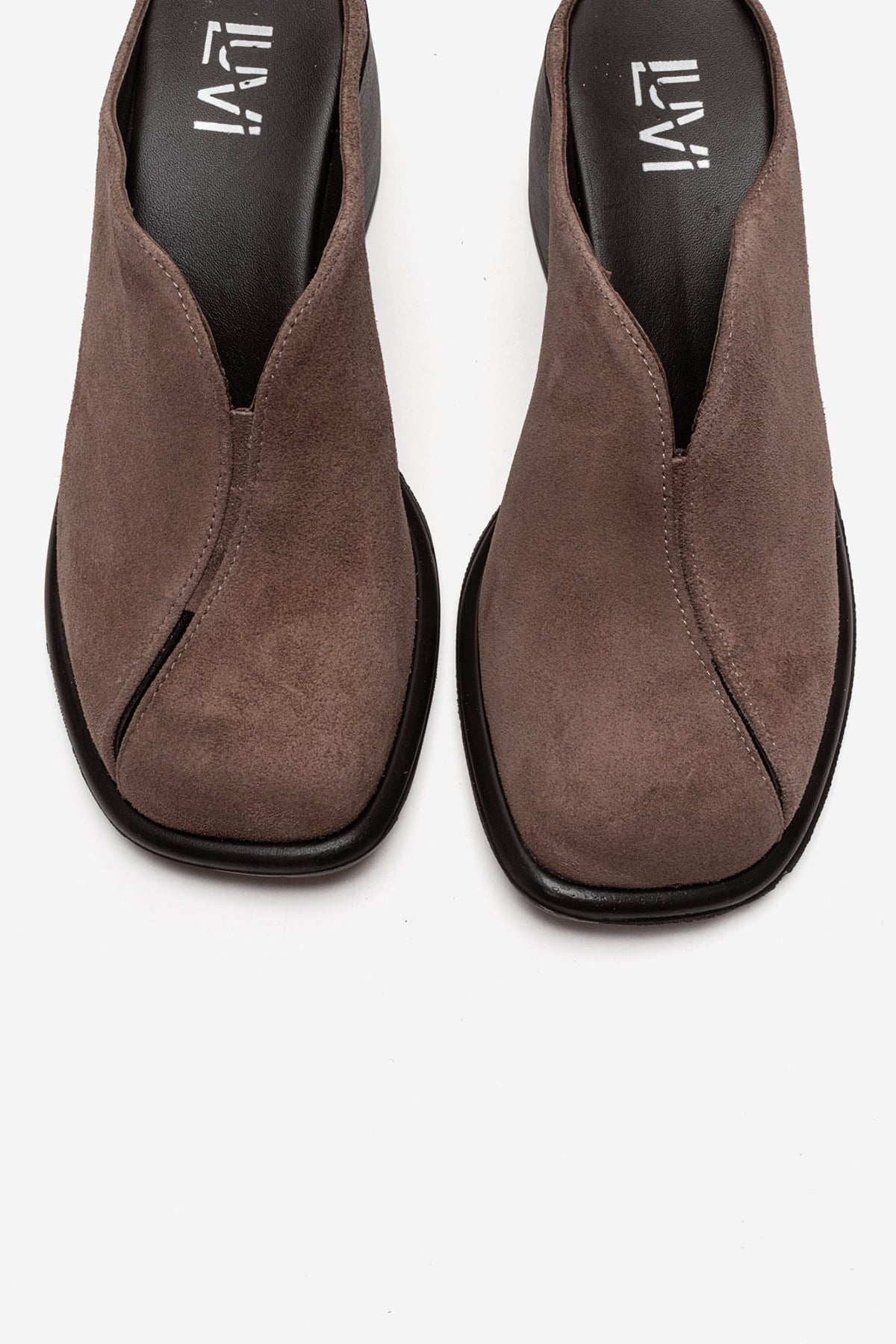 Ardent - Taupe Genuine Leather Block Heel Mule (Women)