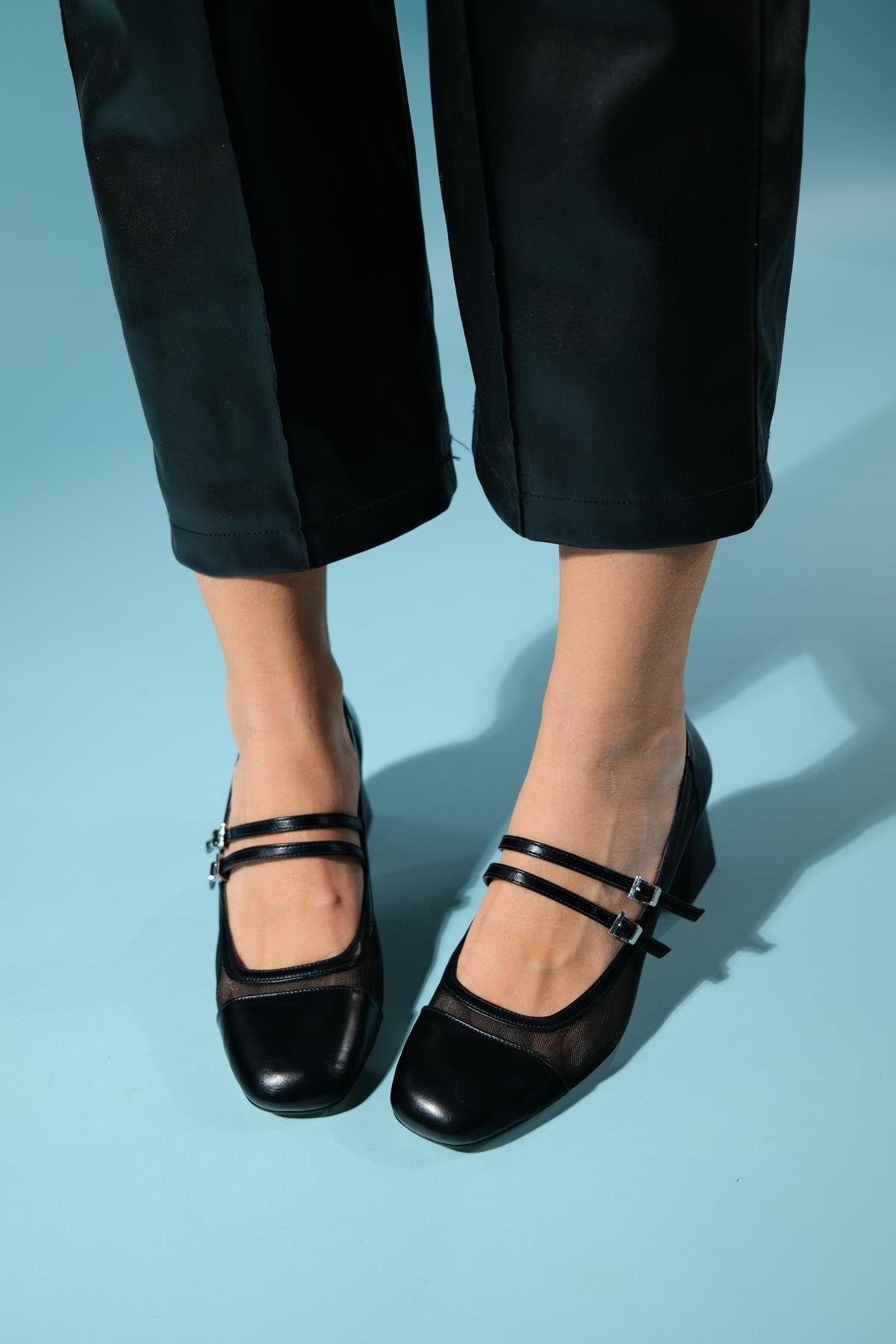 Scots - Black Block Heel Shoe (Women)