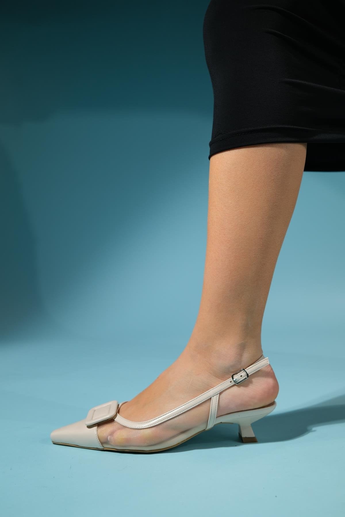 Amora - Beige Buckled Low-Heeled Shoe (Women)