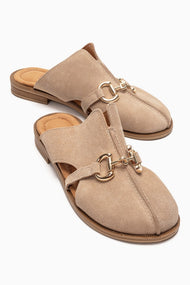 FAVOR - Beige Genuine Leather Closed-Toe Mule (Women)
