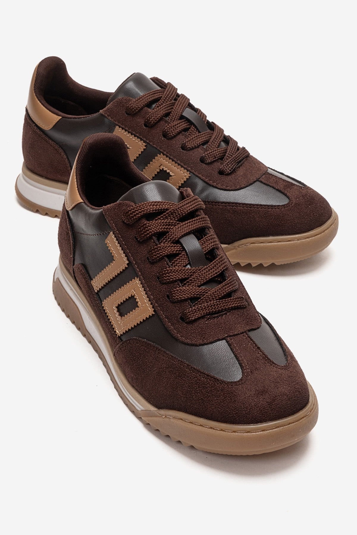 ARVON - Brown Sneaker (Women)