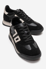 ARVON - Black Sneaker (Women)