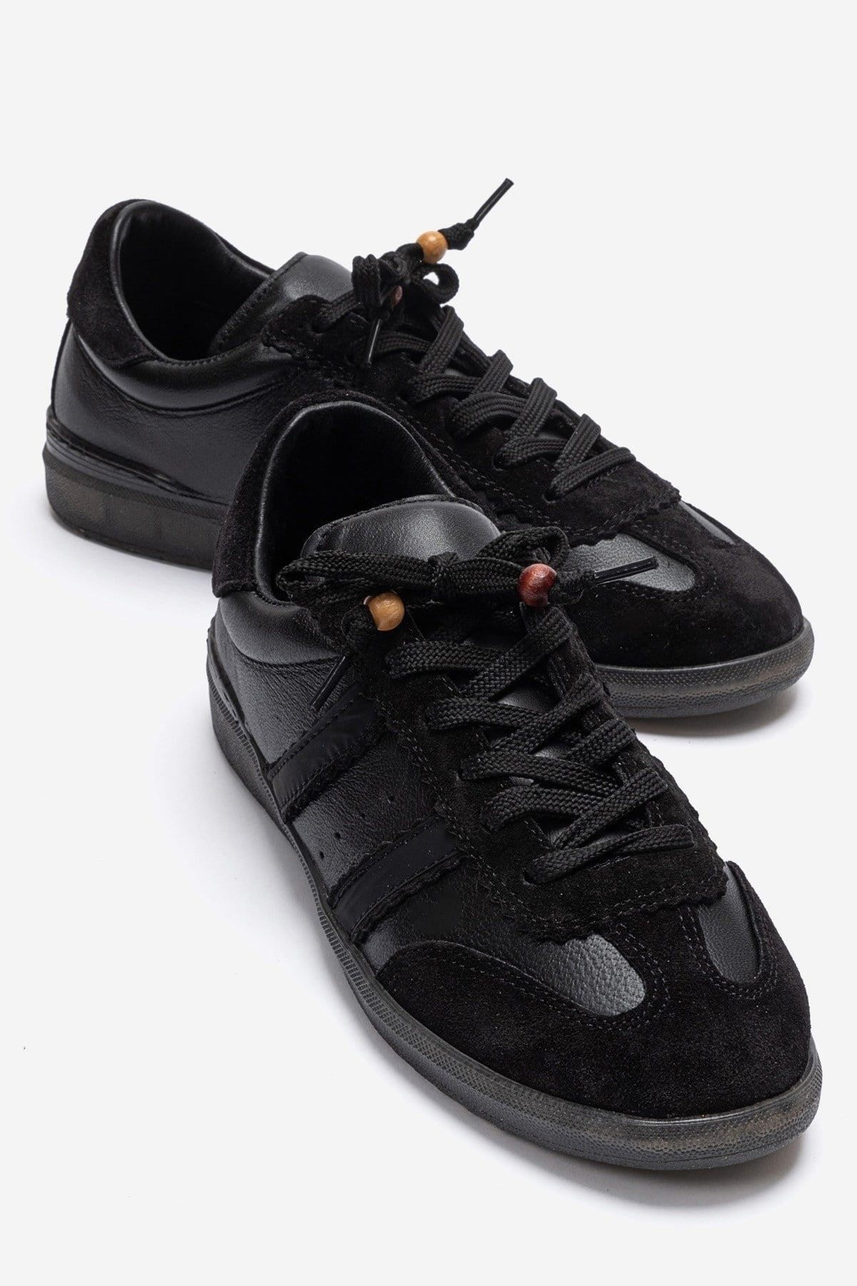 ARDIX - Black Genuine Leather Lace-Up Sneaker (Women)