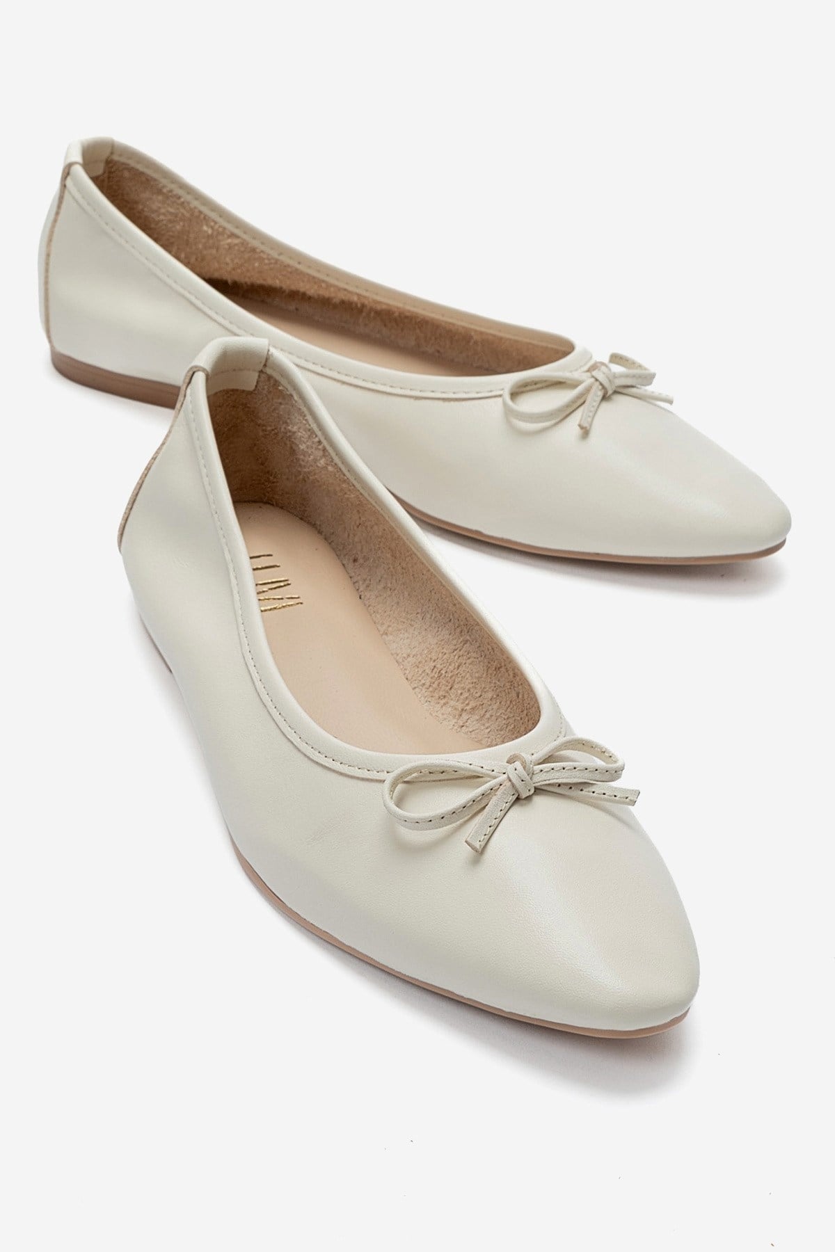 UMIEL - Off-White Genuine Leather Bow Ballet Flat (Women)