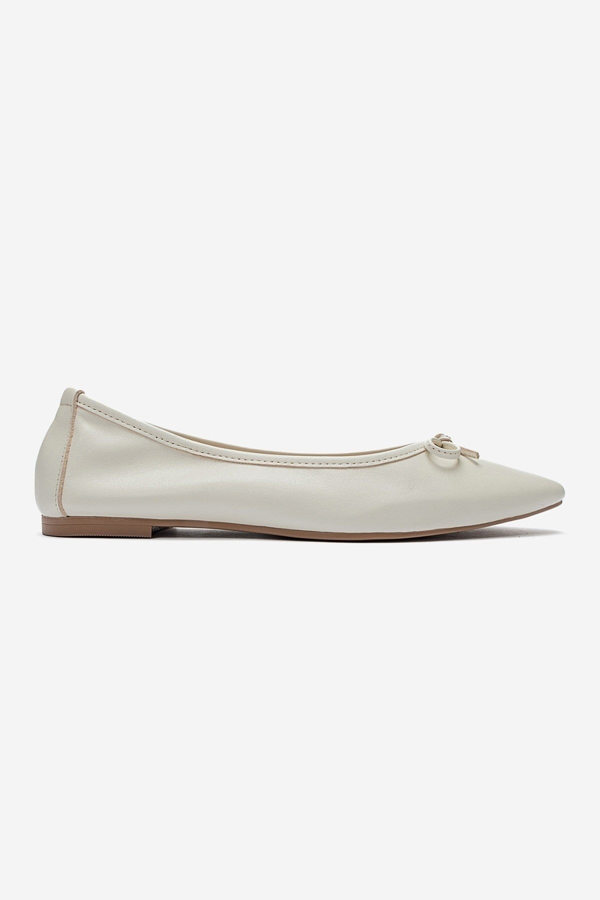UMIEL - Off-White Genuine Leather Bow Ballet Flat (Women)