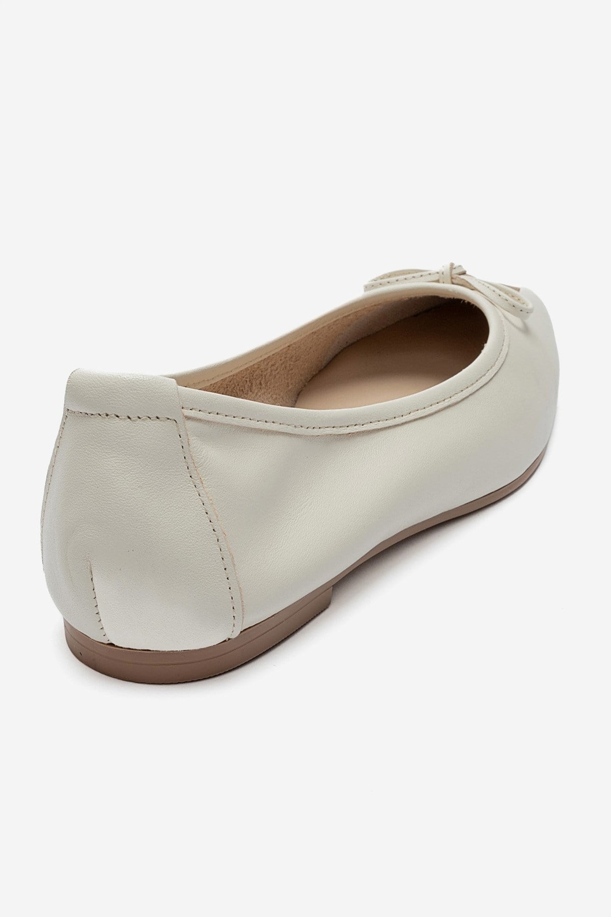 UMIEL - Off-White Genuine Leather Bow Ballet Flat (Women)
