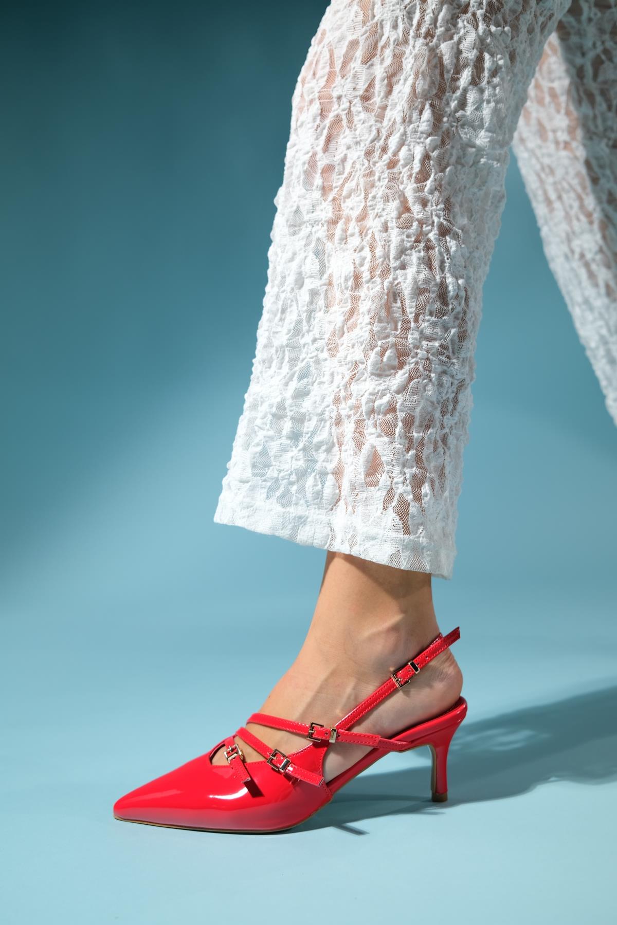 Magra Red Patent Pointed-Toe Slingback Stiletto (Women)