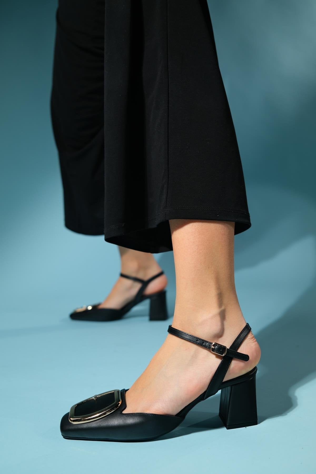 Tieno - Black Backless Block Heel Shoe (Women)