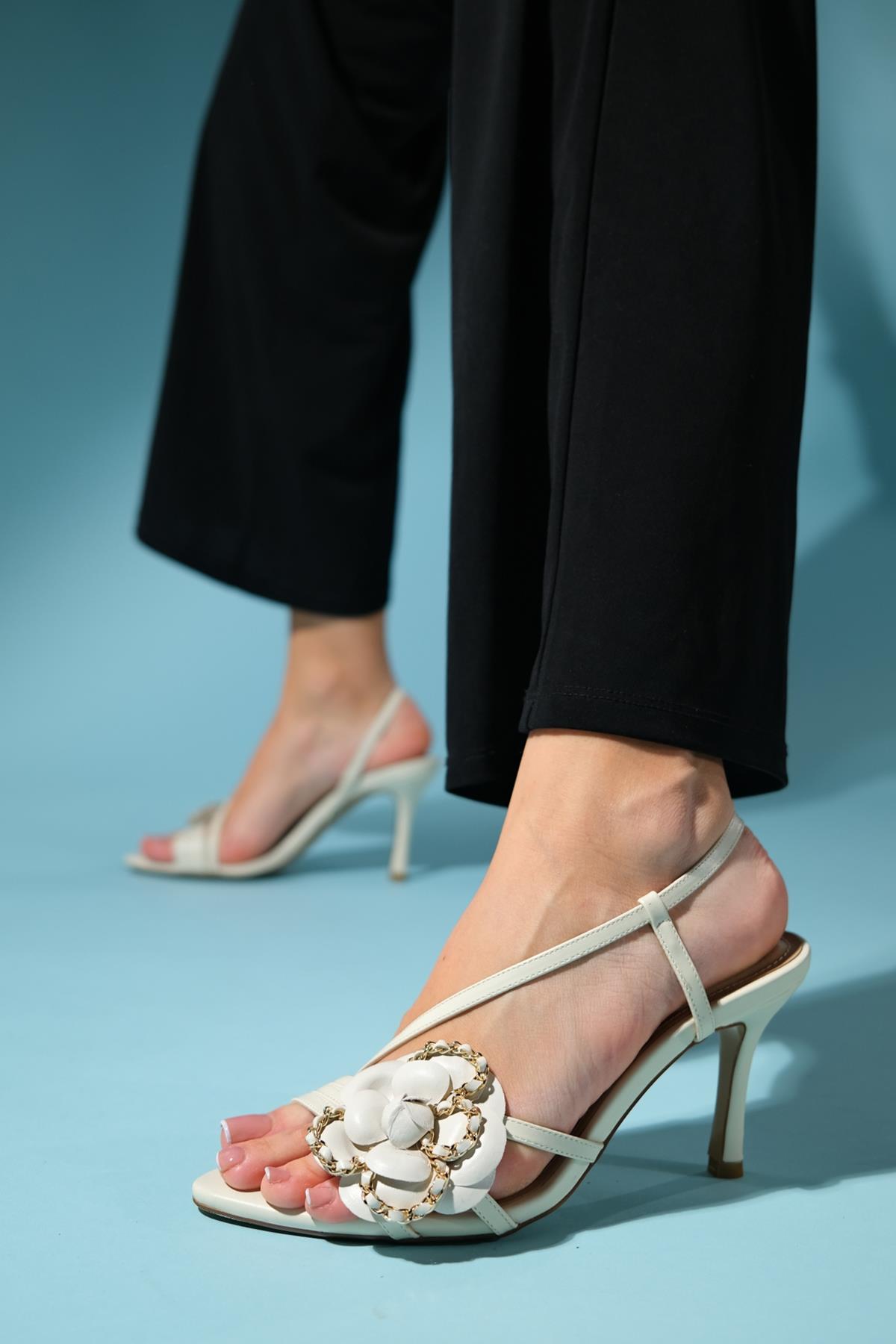 Publi - Beige Stiletto Heeled Shoe (Women)