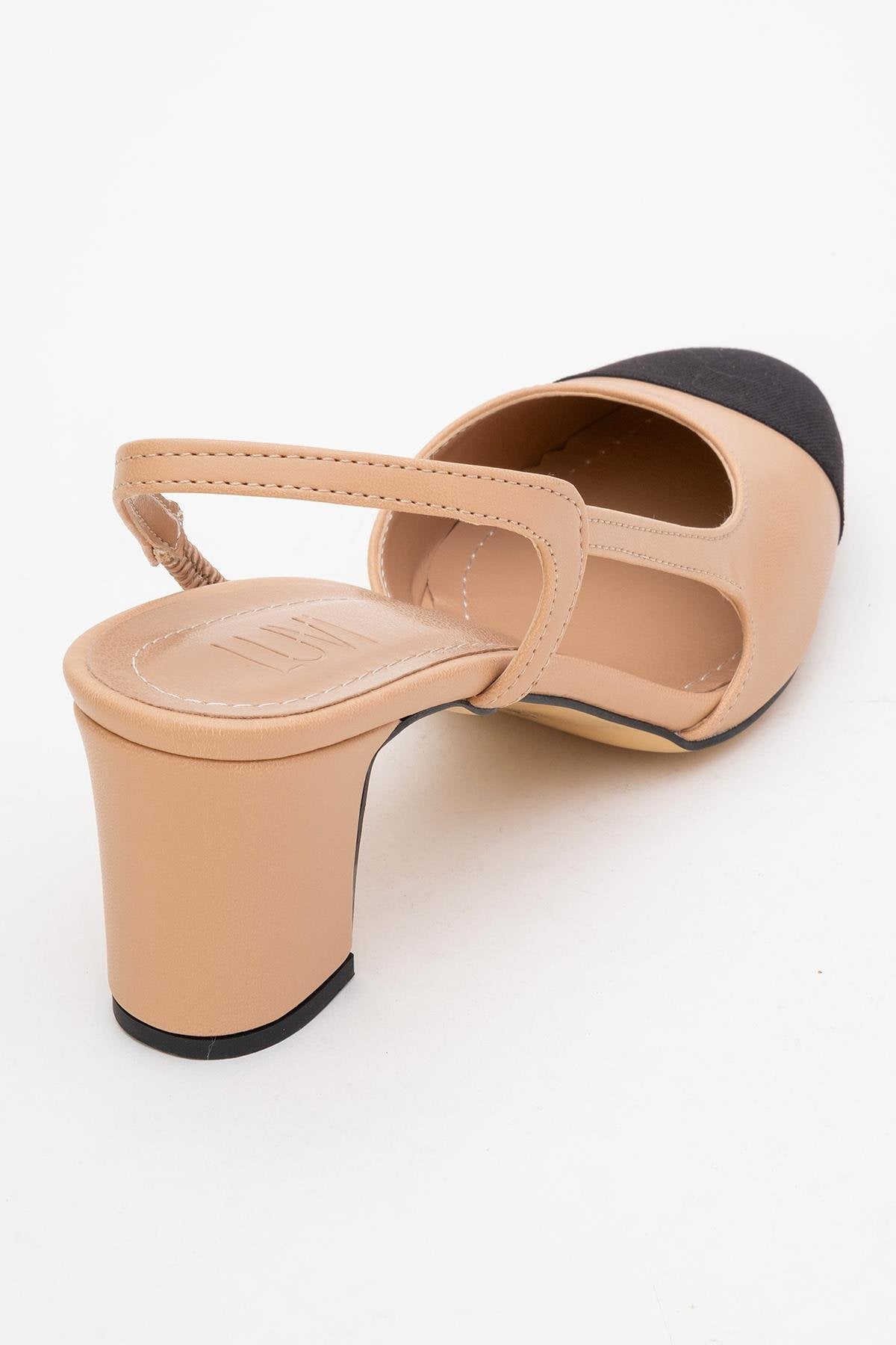 S3 - Beige Black Closed Toe Block Heel Sandal (Women)