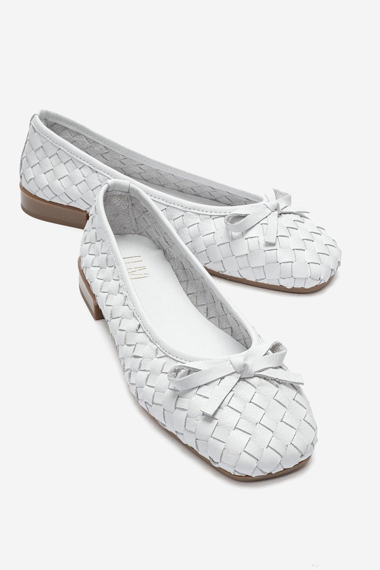 Garen - White Genuine Leather Woven Bow Ballerina Flat (Women)