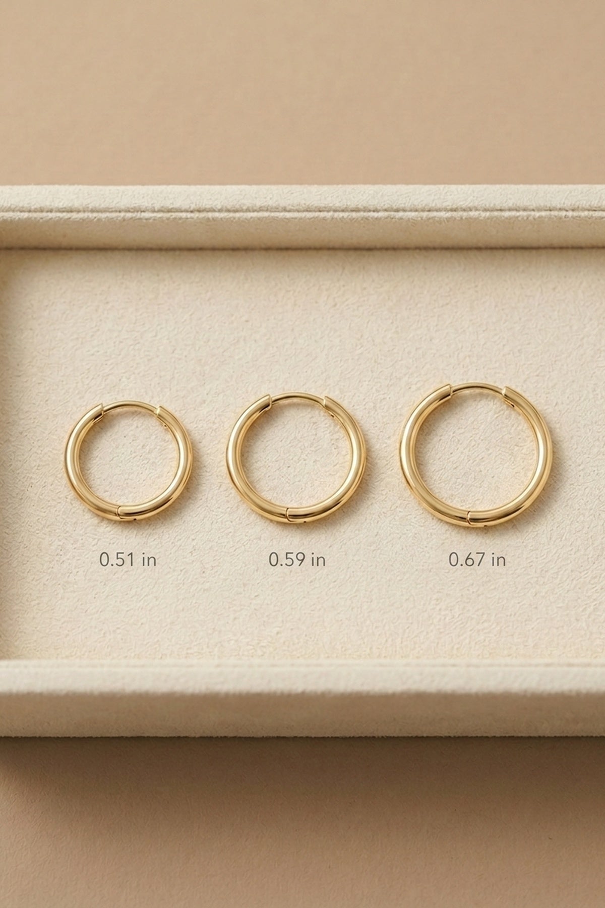Amelie Single Classic 14k Gold Hoop Earrings