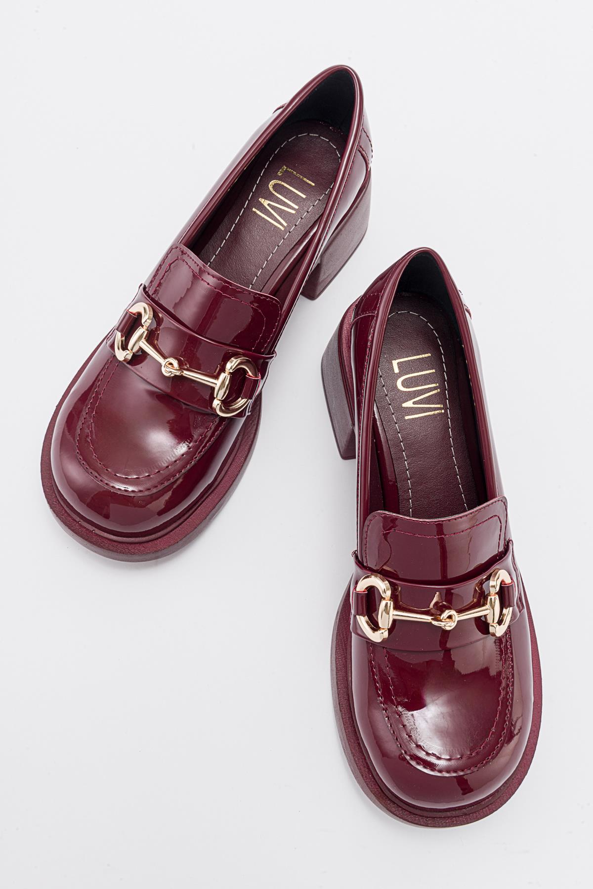 Sono - Burgundy Patent Shoe (Women)