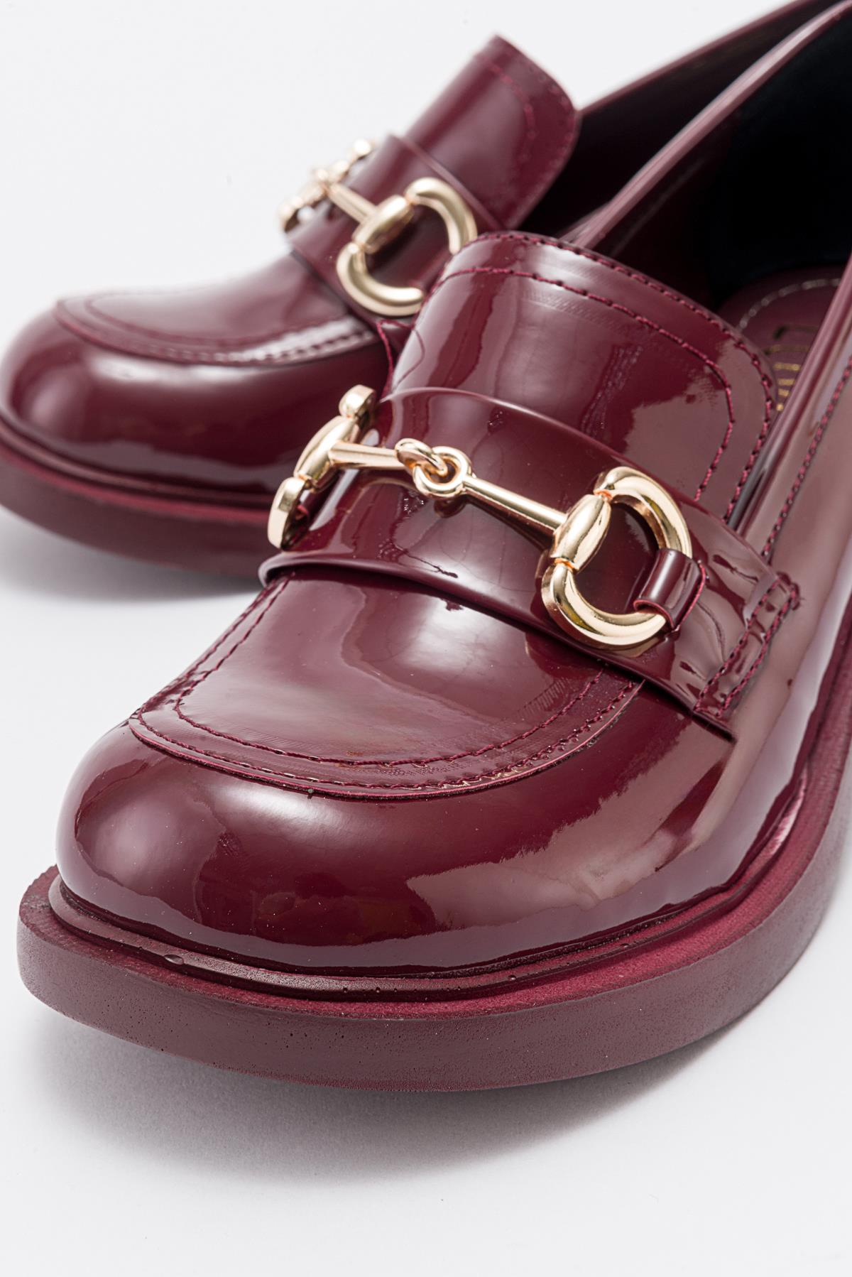 Sono - Burgundy Patent Shoe (Women)