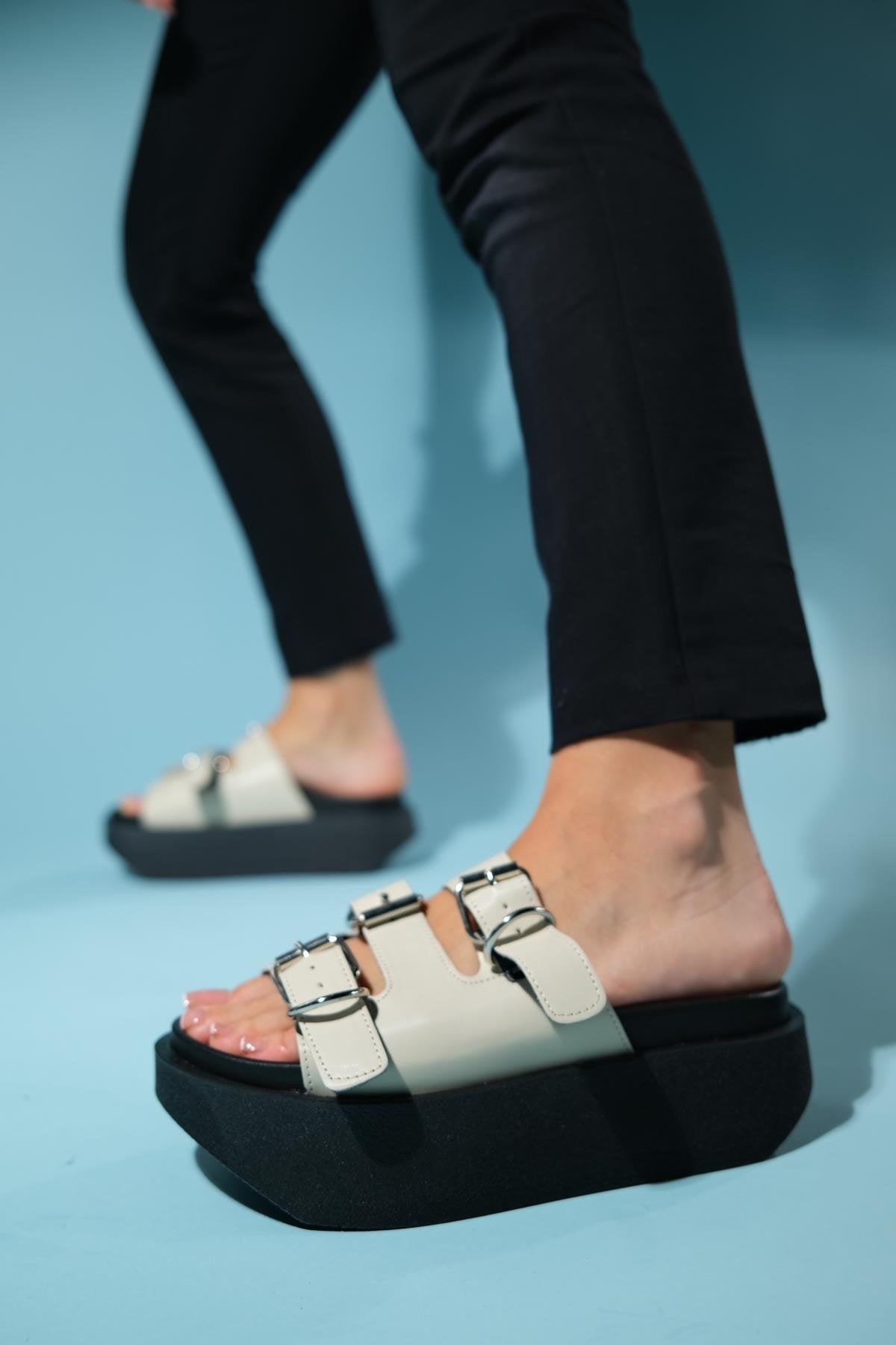 Olava - Beige Buckle Thick-Soled Slide (Women)