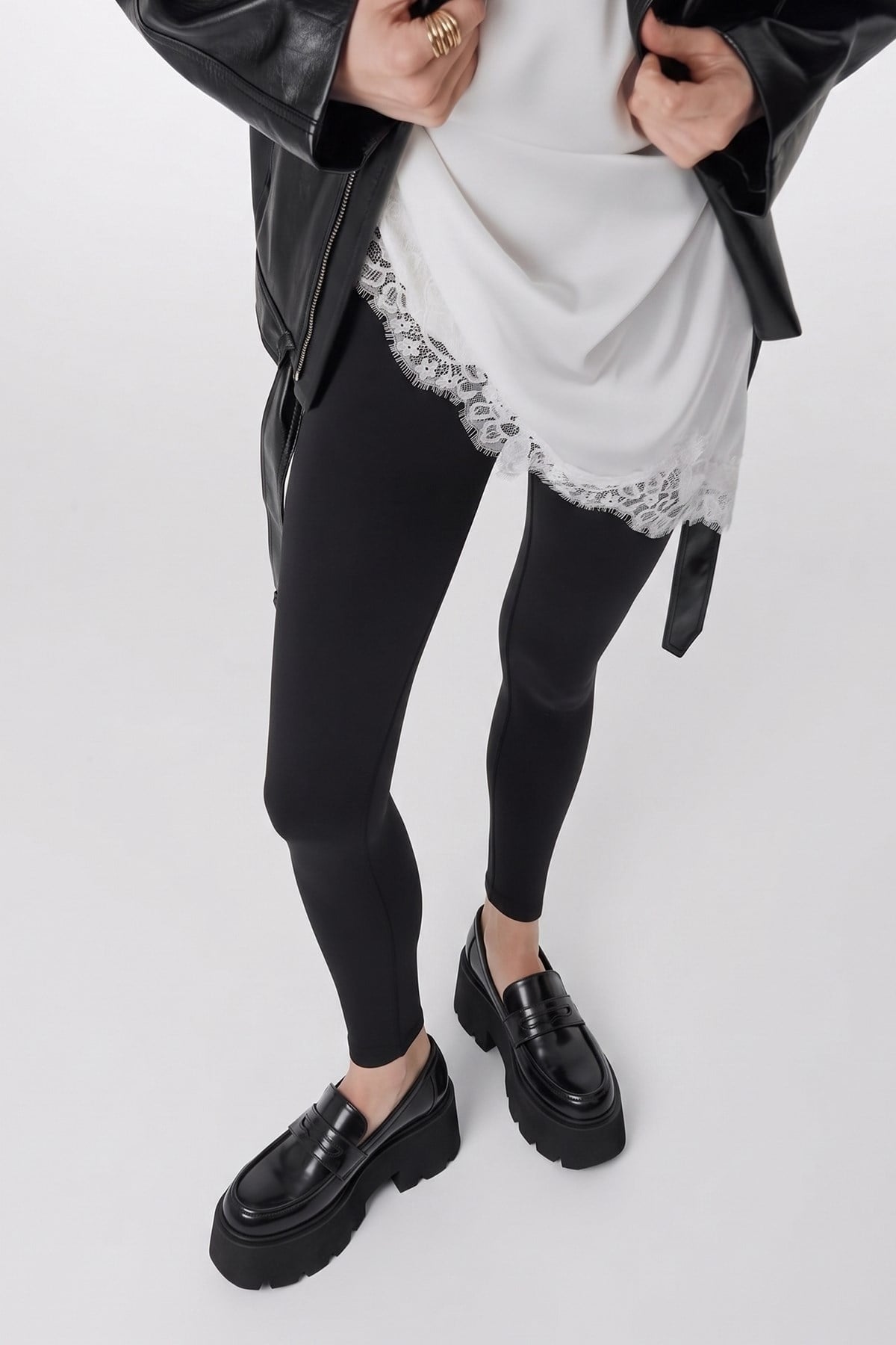 SANTIA - Black Platform Loafer (Women)