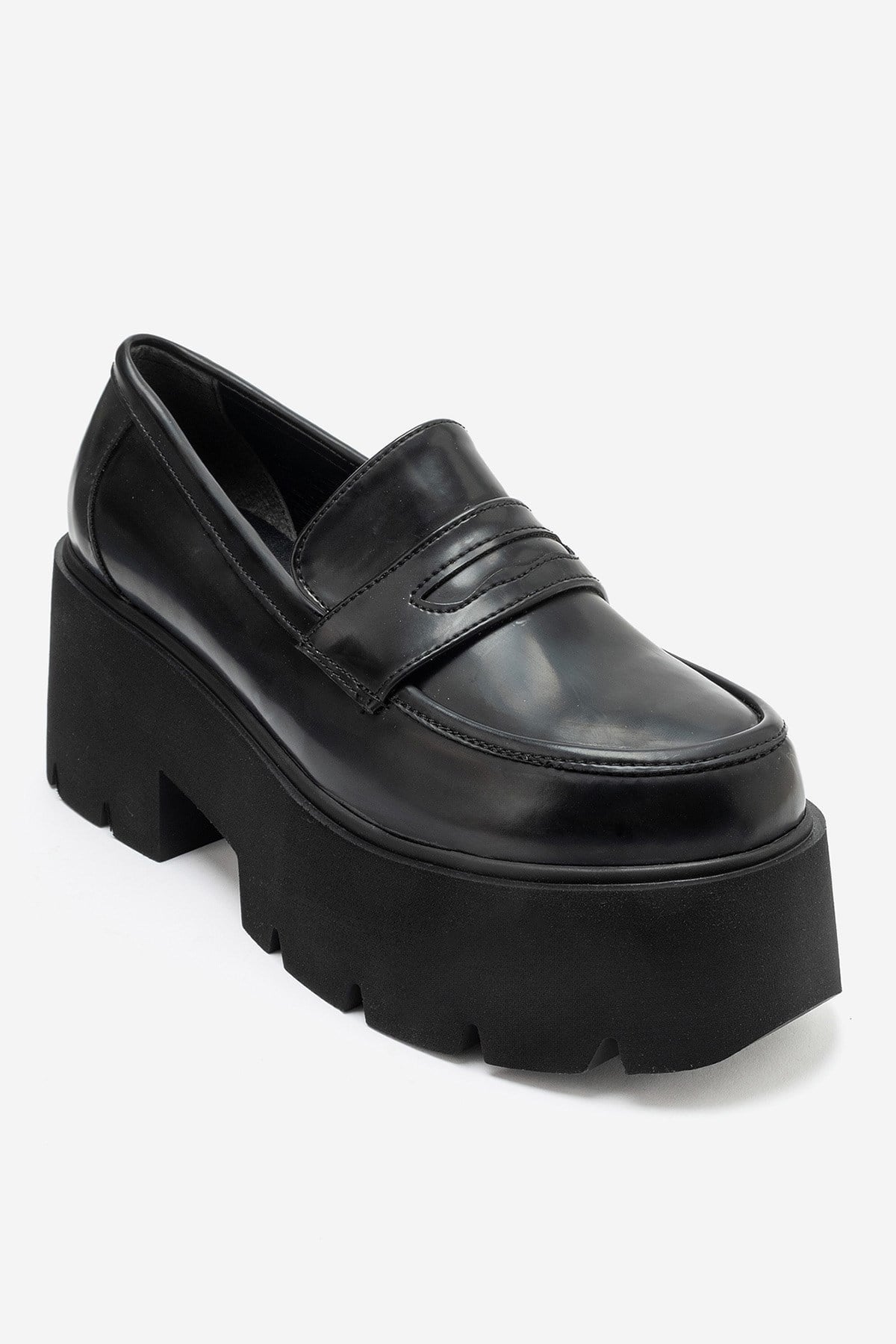 SANTIA - Black Platform Loafer (Women)