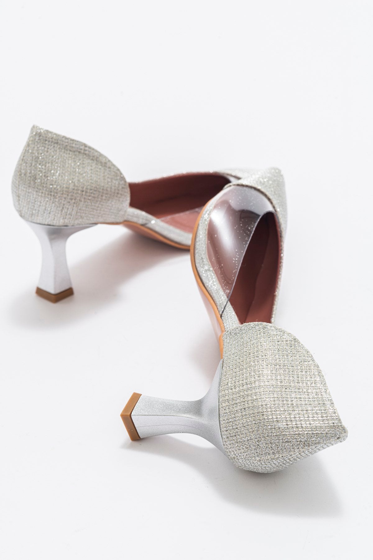 Vera Lame Glitter Pointed Toe Pump (Women)