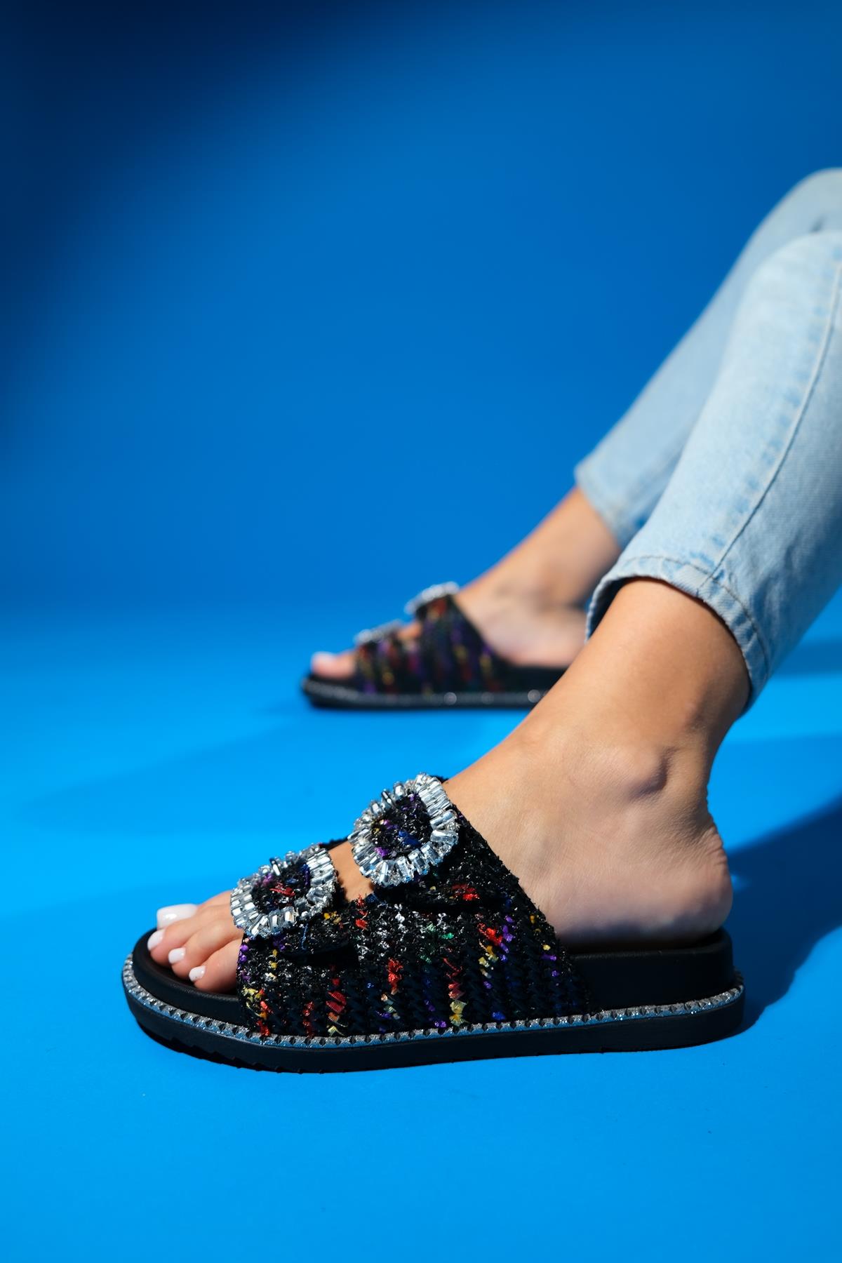 Dungeon - Black Tweed Double-Band Stone Buckle Slide (Women)