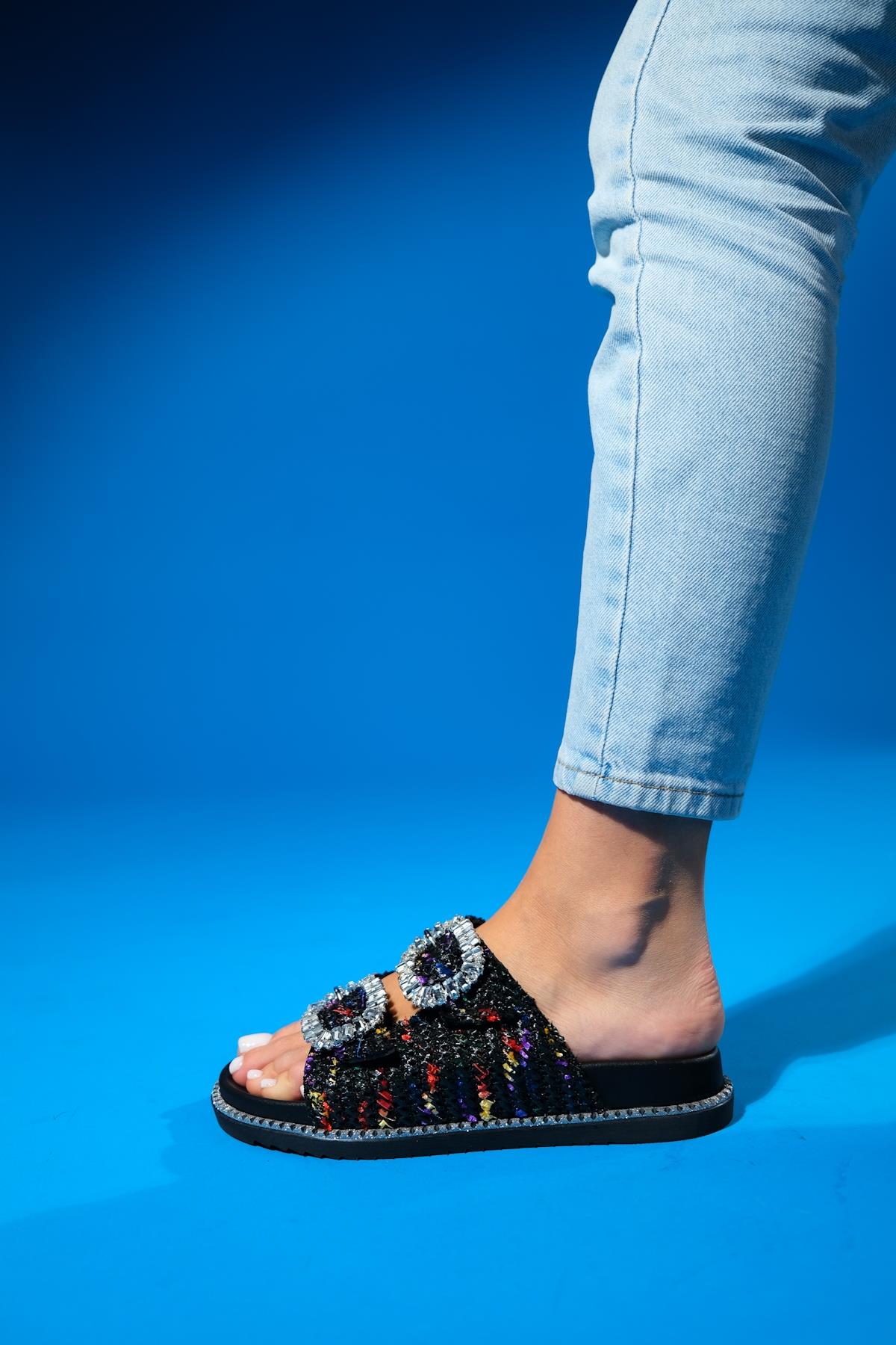 Dungeon - Black Tweed Double-Band Stone Buckle Slide (Women)