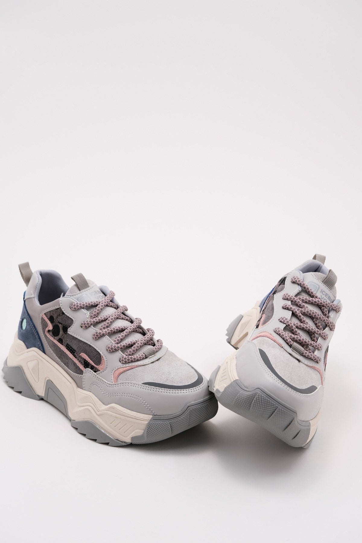 Europa - Ice Gray Sneaker (Women)