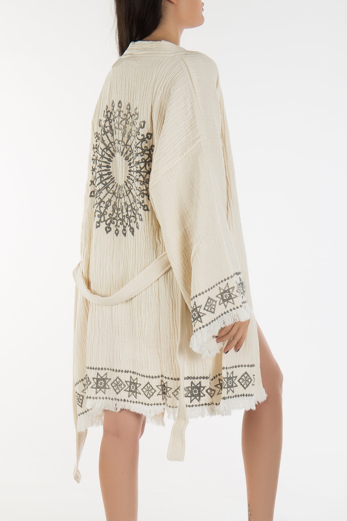 Cordelia - Beige Drawn Handmade Short Kimono