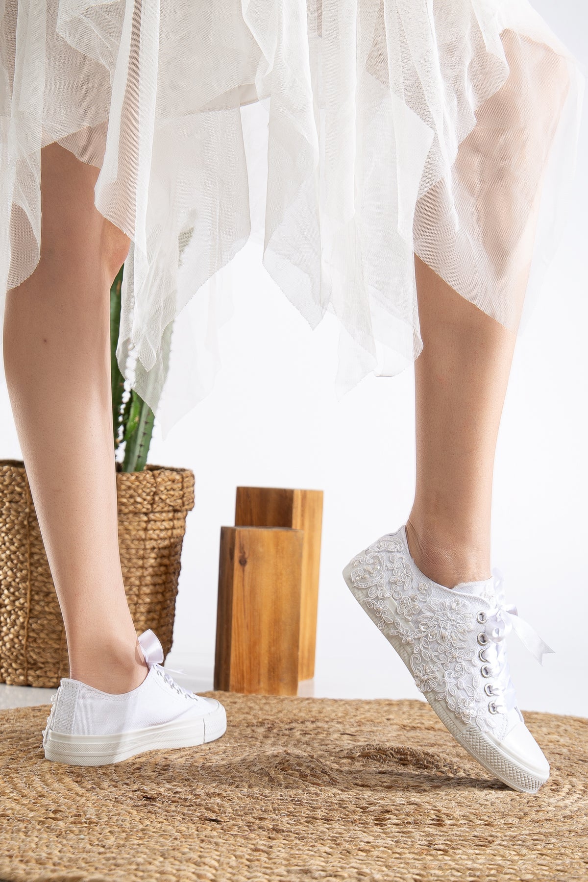 Shelby - White Low Wedding Sneakers