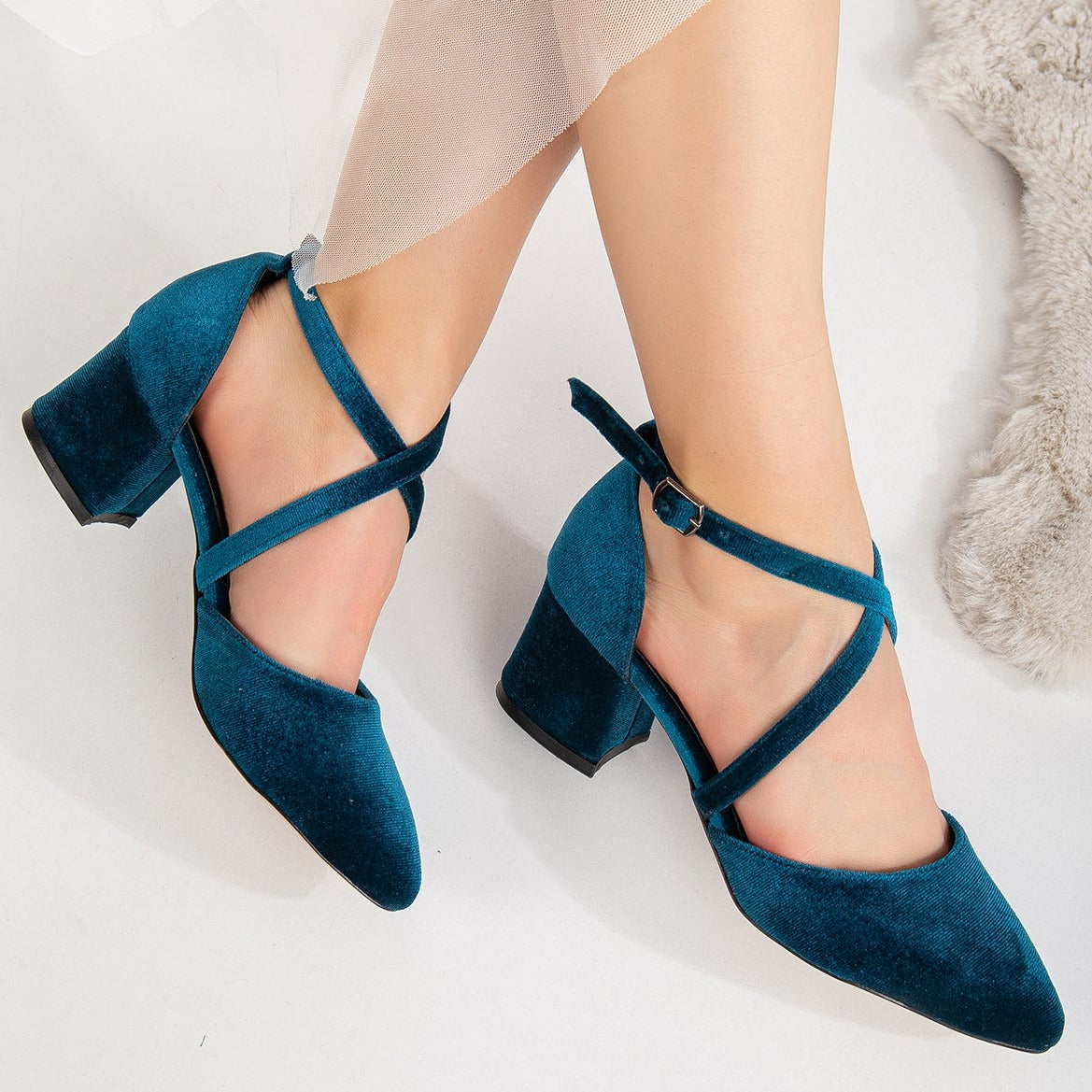 Teal velvet heels online