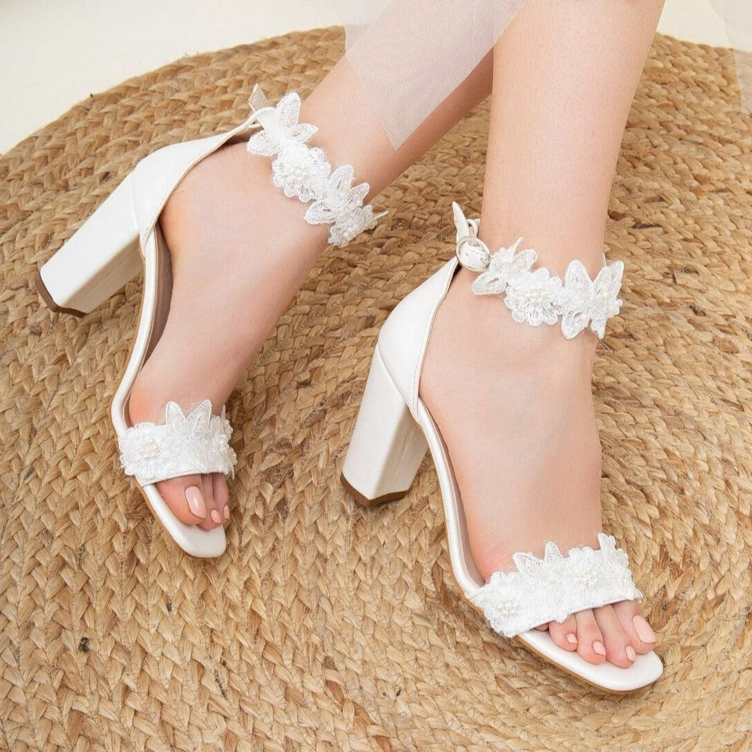 White Wedding Shoes, Bridal Shoes, Block Heels, Lace Wedding Shoes, White Heels, White Bride Shoes, Wedding Shoes, White Lace High Heels